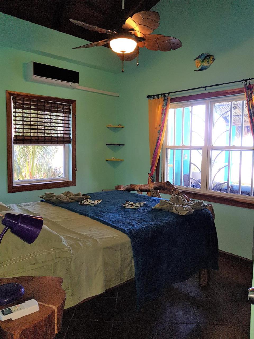Slo-N-Ez Villa Terrace Caye Caulker Exteriör bild