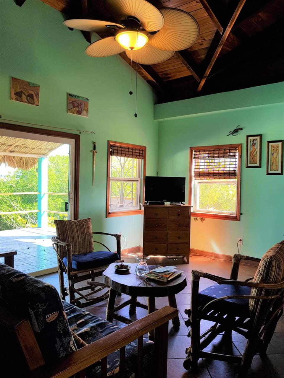 Slo-N-Ez Villa Terrace Caye Caulker Exteriör bild